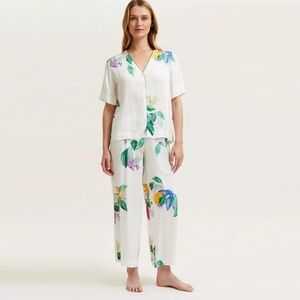 Laurence Tavernier Parfum Pajama Set Size Large 100 Percent Viscose